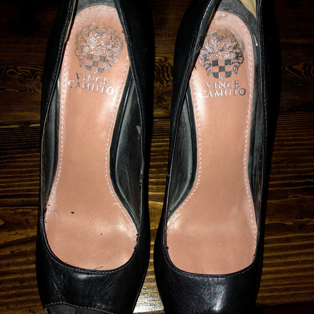 Shoes - Picture 4 of 4
